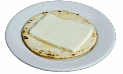 AREPA CON QUESO